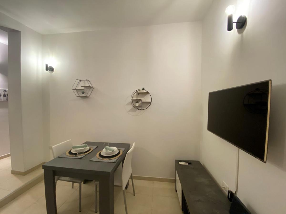 Civico 107 - Apartment With Private Parking Quartu SantʼElena Exteriér fotografie